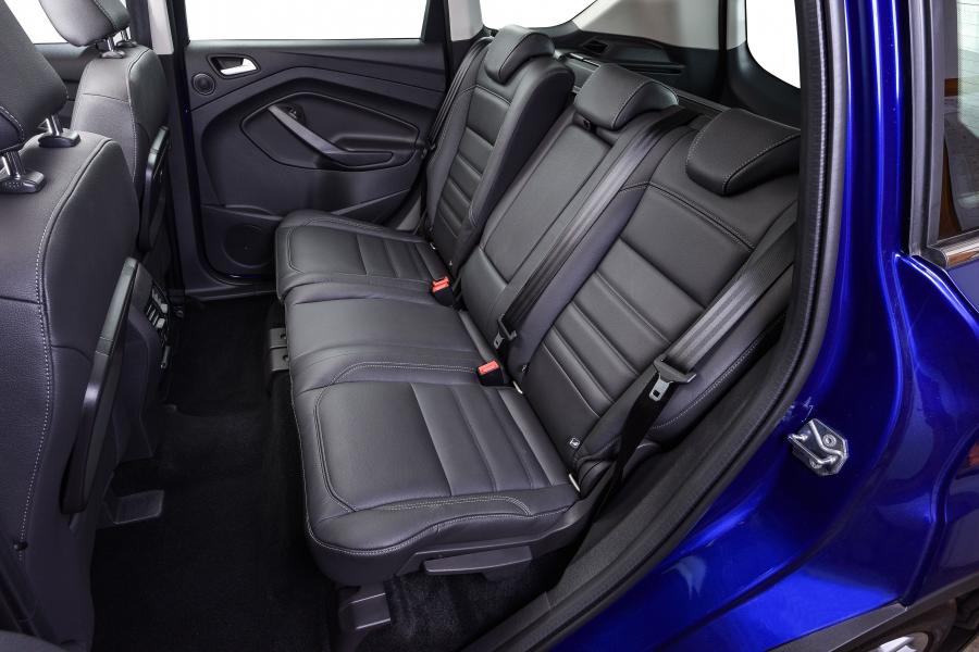 Интерьер Ford Kuga 2017 года  (ZA) (фото 37 из 40)